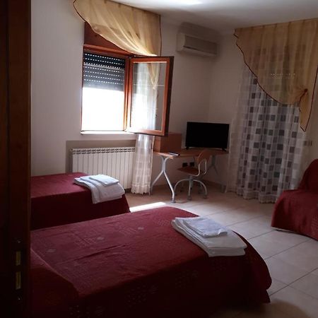 B&B Porta Del Gargano 圣马尔科因拉米斯 外观 照片
