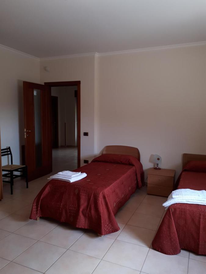 B&B Porta Del Gargano 圣马尔科因拉米斯 外观 照片